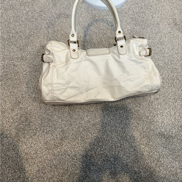 Chic White Leather Satchel - Picture 4 of 15